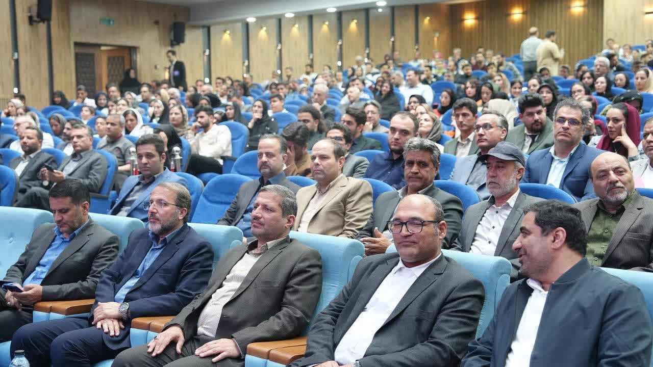 تجلیل از کارگران نمونه شهرستان سبزوار