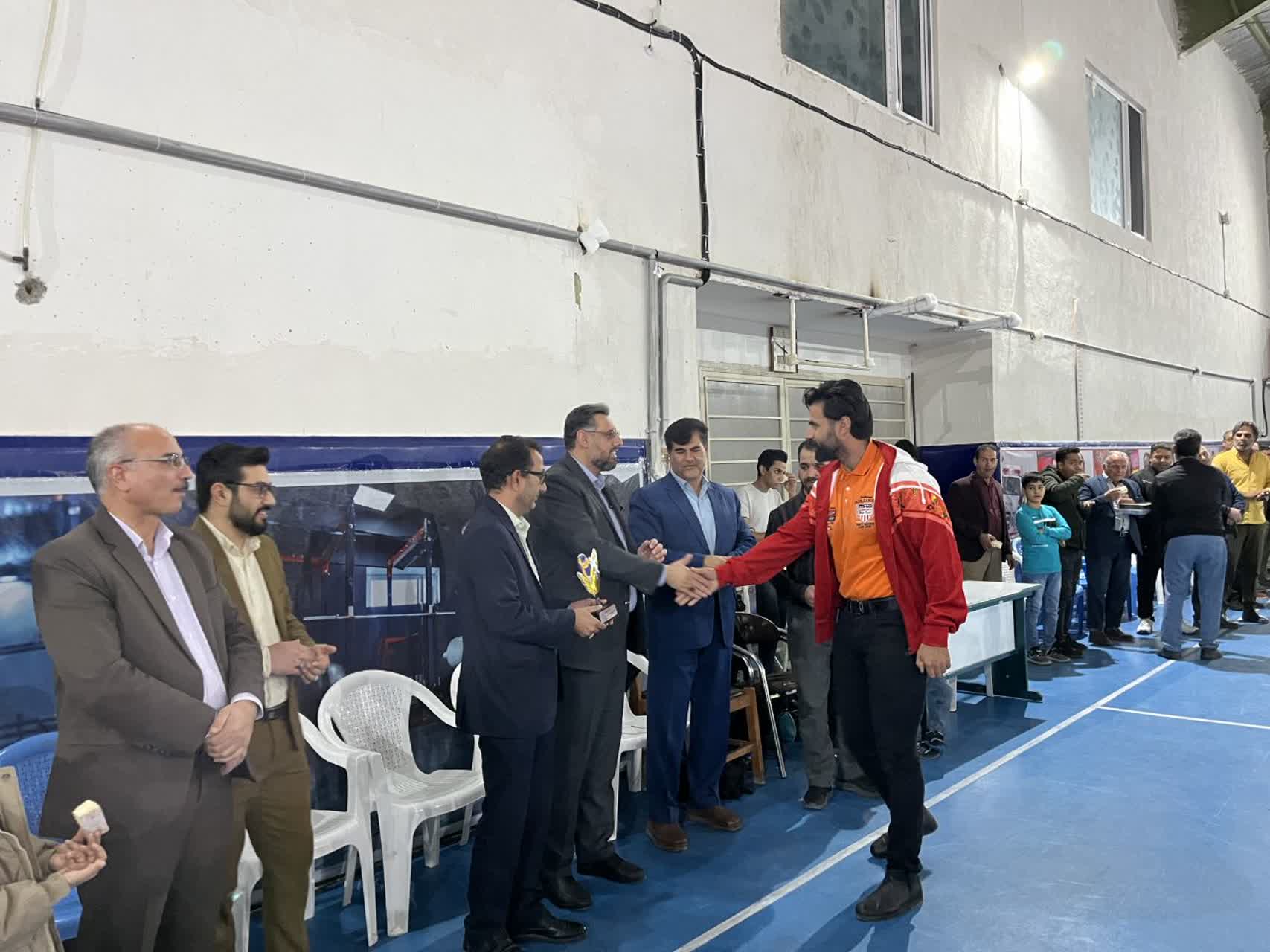 سازمان فضای سبز، قهرمان مسابقات والیبال کارکنان شهرداری سبزوار شد
