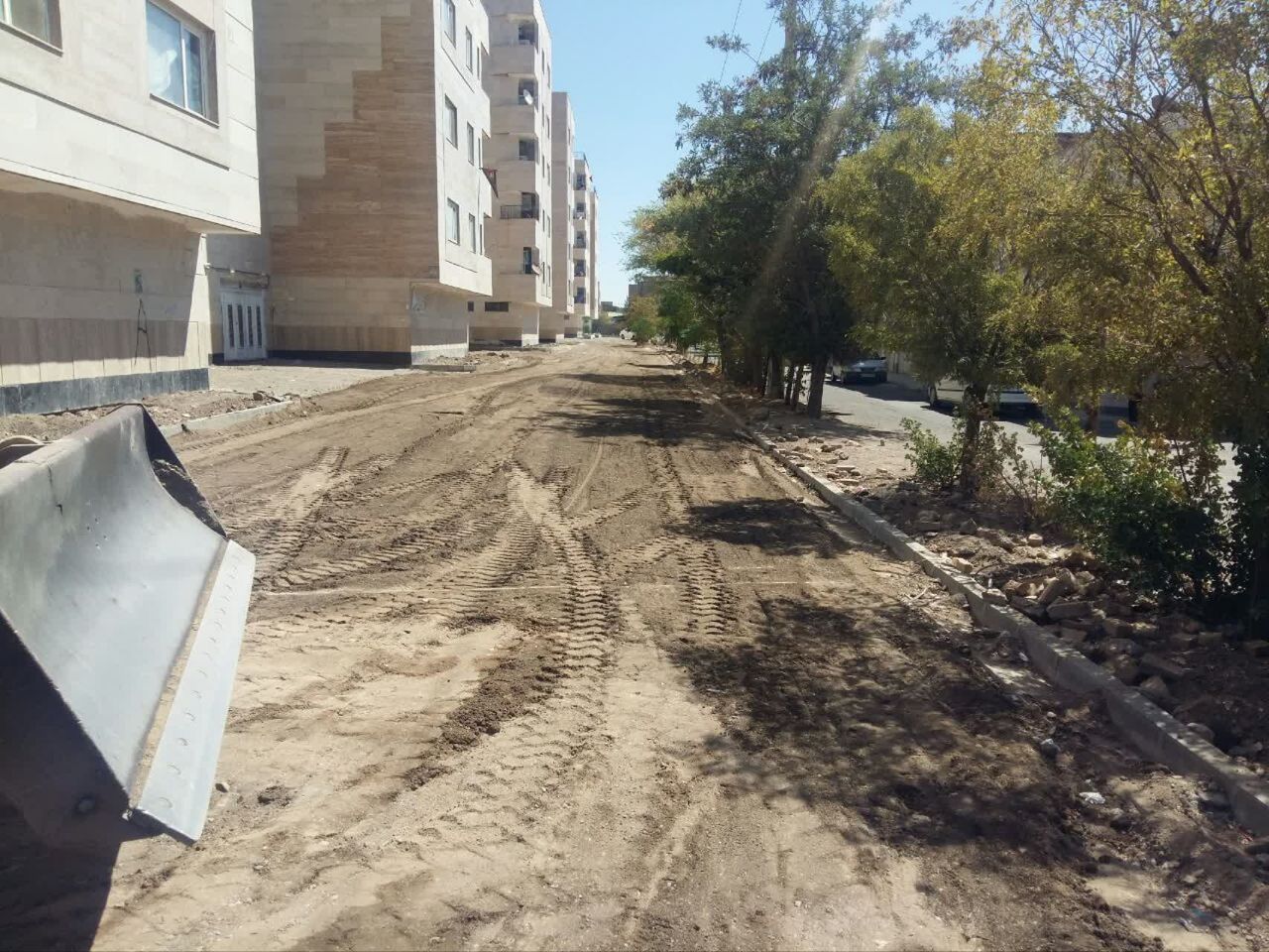 اجرای عملیات زیر سازی کوچه های مسکن مهر فرهنگیان توحید شهر