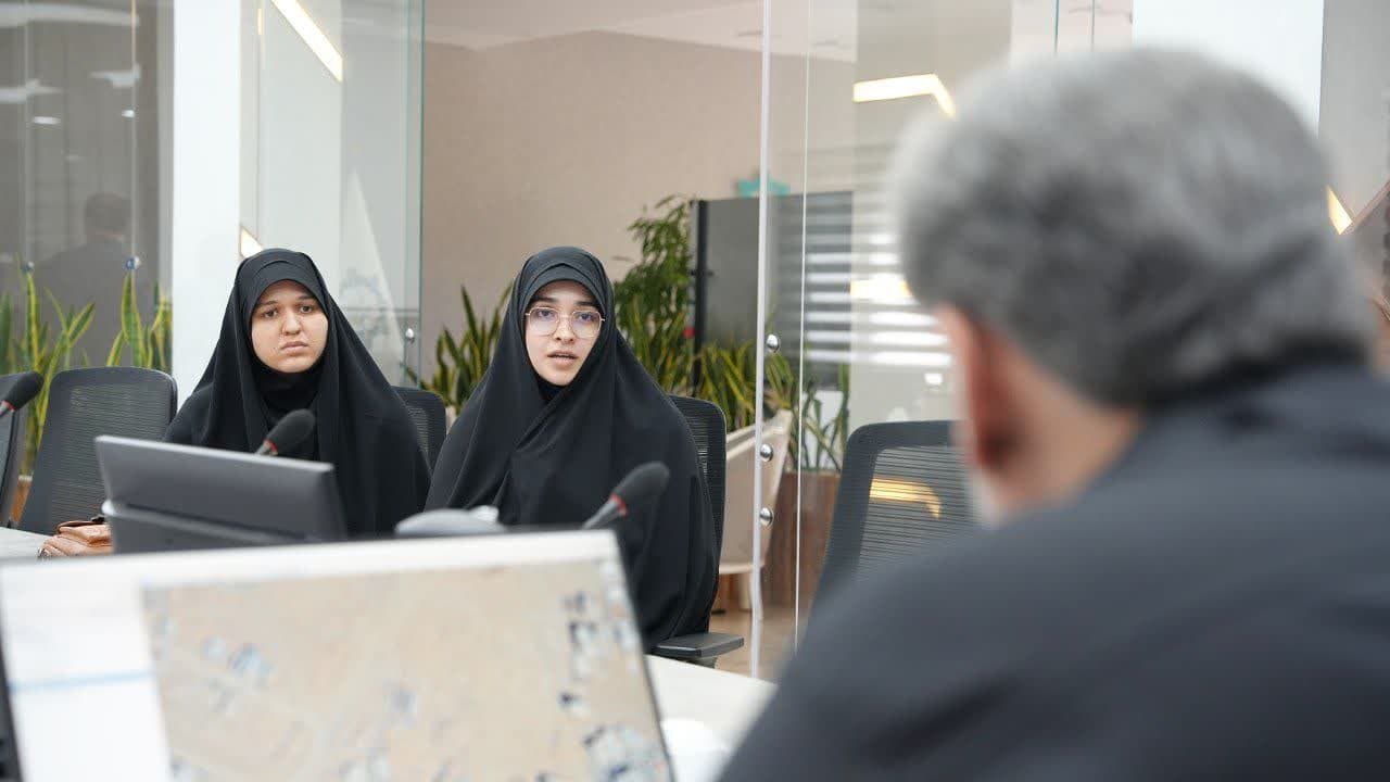 شهردار سبزوار در دوشنبه‌های مردمی پای صحبت شهروندان نشست