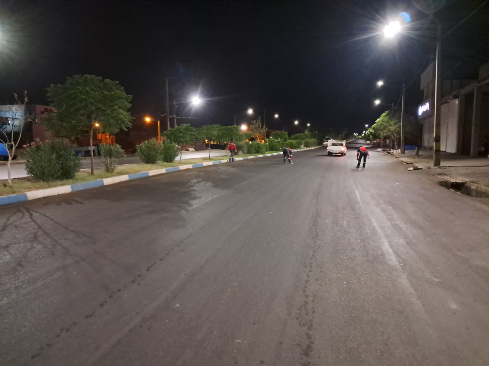 خط کشی طولی بلوار صنعت لاین شرقی و خیابان بیهق فی مابین چهارراه امامزاده و میدان ۲۲ بهمن