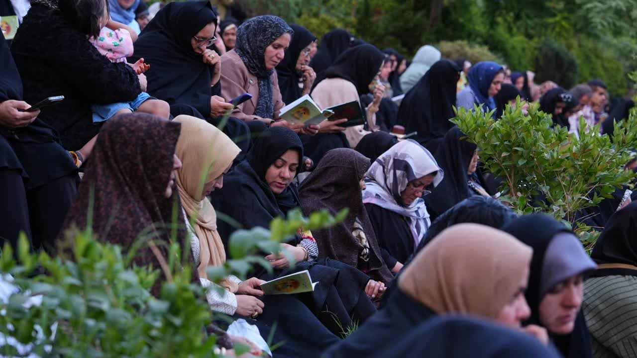برگزاری دعای عرفه
