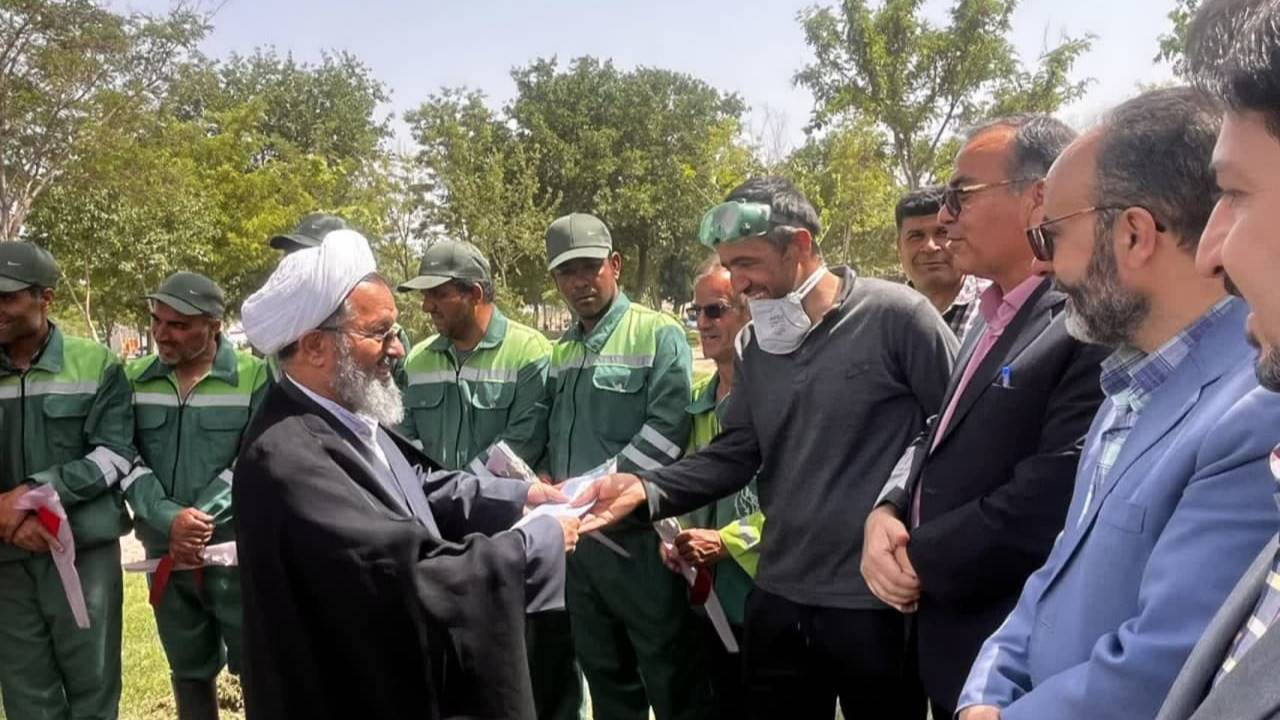 قدردانی از سبزبانان فضای سبز شهرداری سبزوار