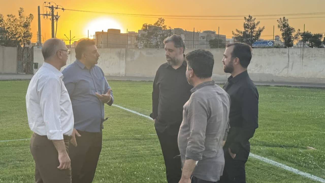 بازدید شهردار سبزوار از استادیوم شهید خوشبین