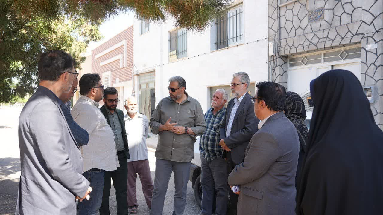 شهردار سبزوار به دیدار اهالی توحید شهر رفت