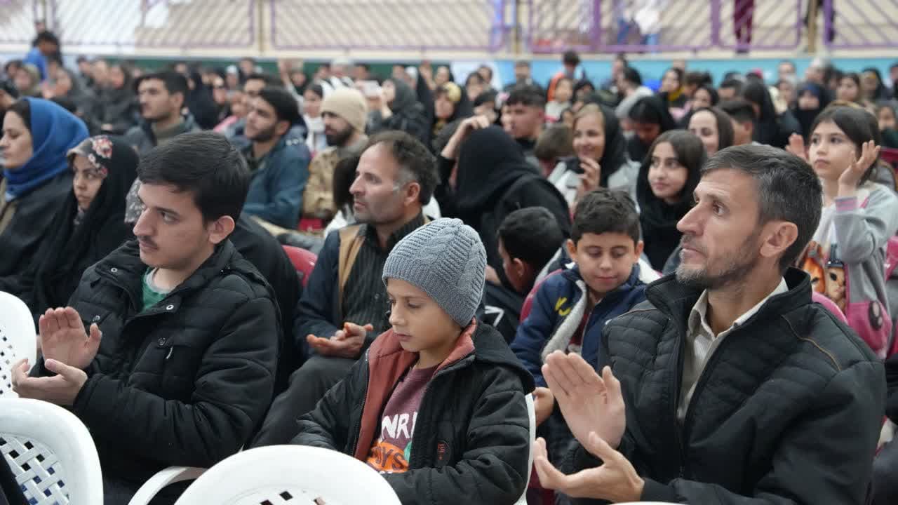 برگزاری نخستین شب جشن بزرگ انقلاب