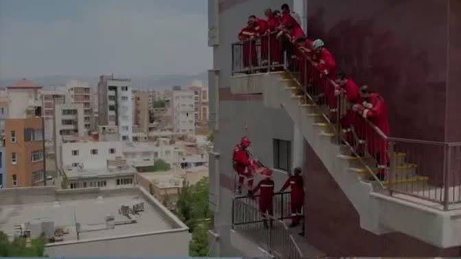 برگزاری مانور تیم نجات آتش‌نشانی سبزوار در بیمارستان فوق تخصصی حشمتیه